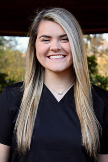 lauren maggie administrative assistant